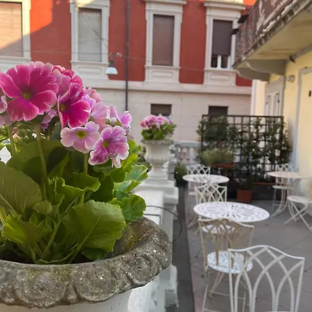 Πανσιόν La Terrazza Bed & Charme