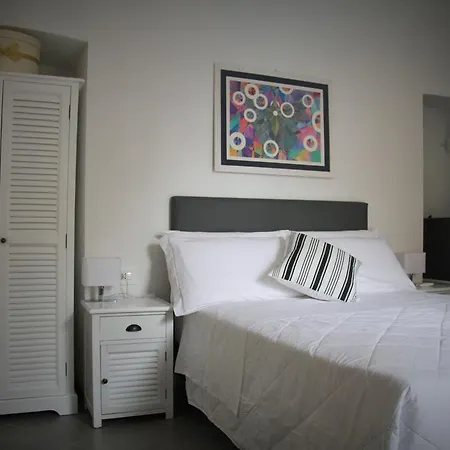 Πανσιόν La Terrazza Bed & Charme 4*