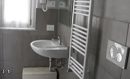 La Terrazza Bed & Charme 4* Vercelli