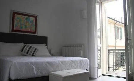 La Terrazza Bed & Charme Pensjonat Vercelli